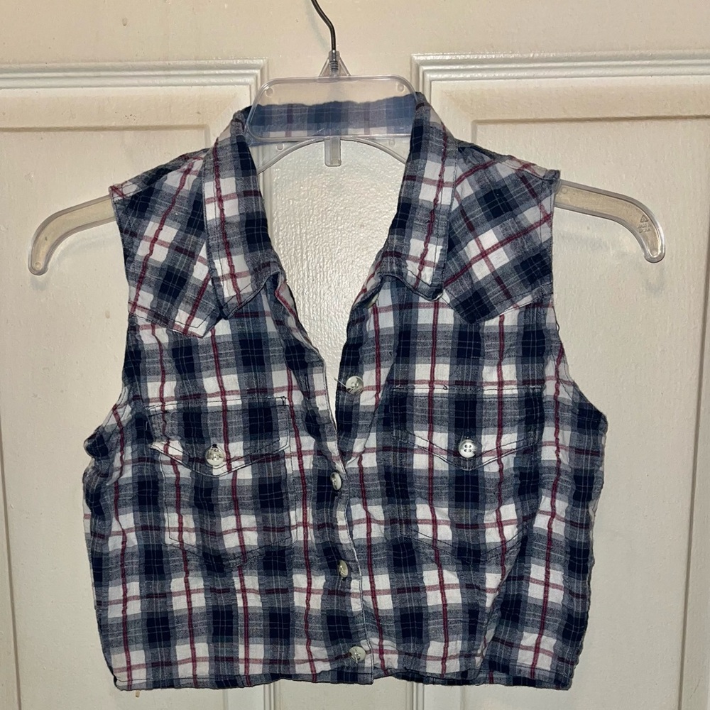 PUNCH Women’s Sleeveless Button Down Plaid Crop Top Shirt. Sz M.